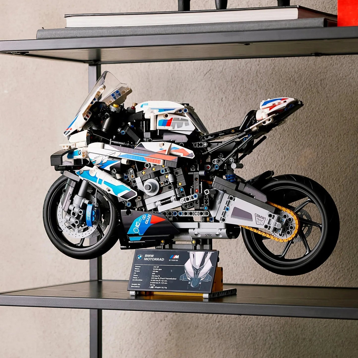 BMW M 1000 RR M CARBON (1920 pièces)